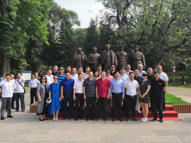 河南省商丘市非公经济人士理想信念教育培训班