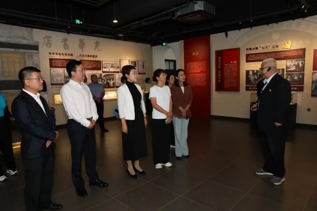 从延安到东北小延安:“延安故事会”宣讲团来前进区开展交流